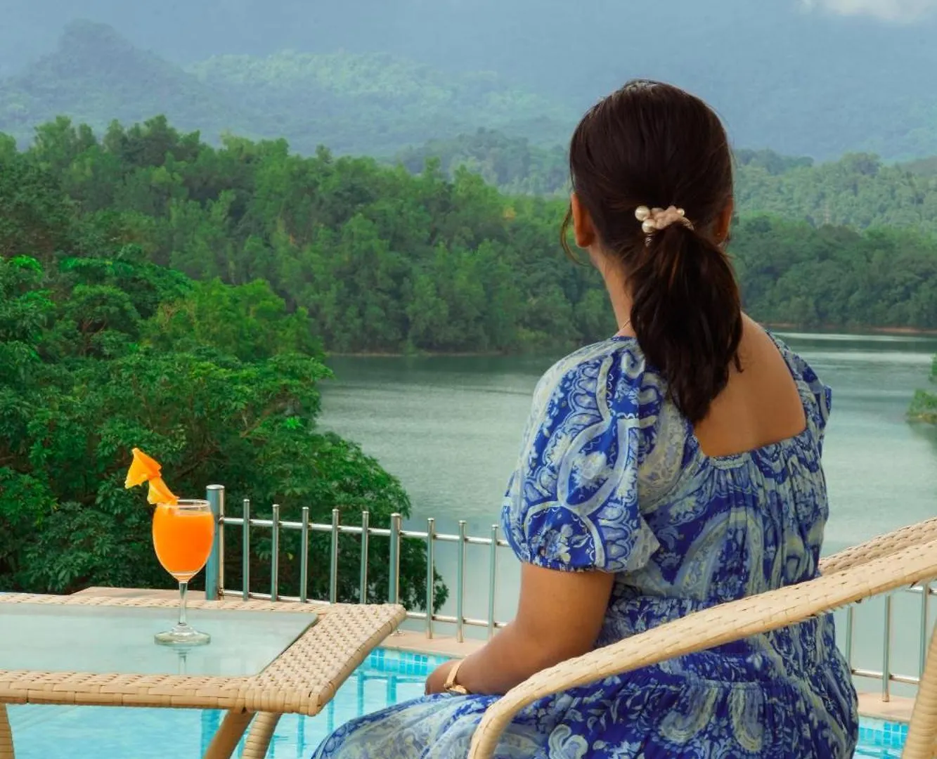 Serene Aqua Hills Kozhikode Hotel Mennanyam