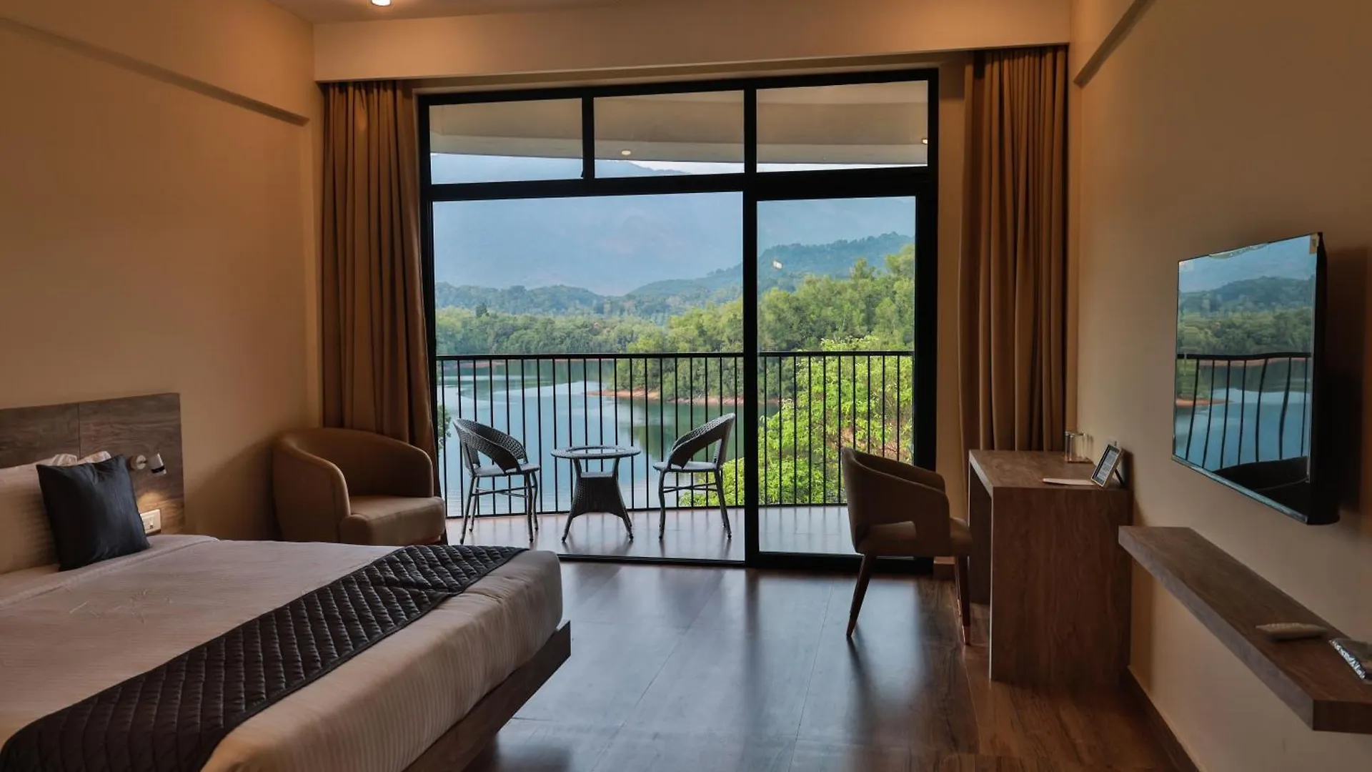 Serene Aqua Hills Kozhikode Hotel Mennanyam 0*,  India